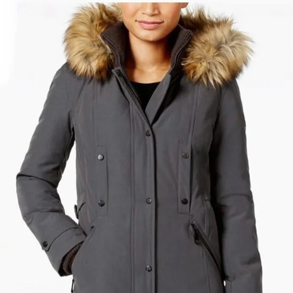 $175 VINCE CAMUTO Gray Faux Fur DOWN PARKA Hood Winter Warm Mid Length Jacket M - Picture 2 of 16